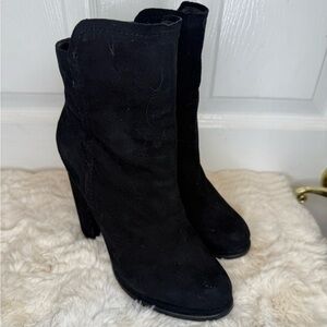 M4D3 WOMEN’S SUEDE HEELED HIGH LOW BOOTS